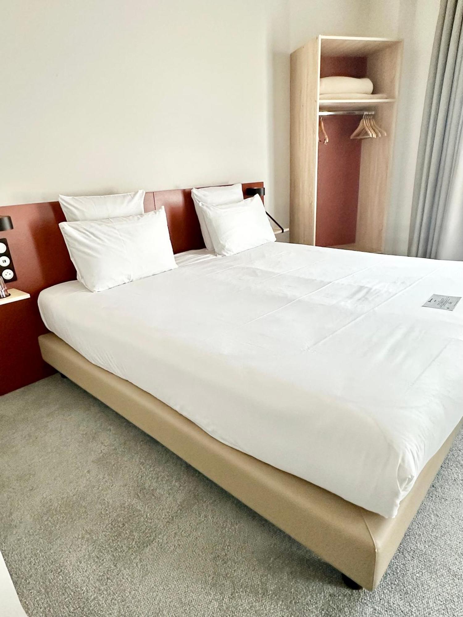 Best Western 11Bauer Paris Saint-Ouen Екстер'єр фото